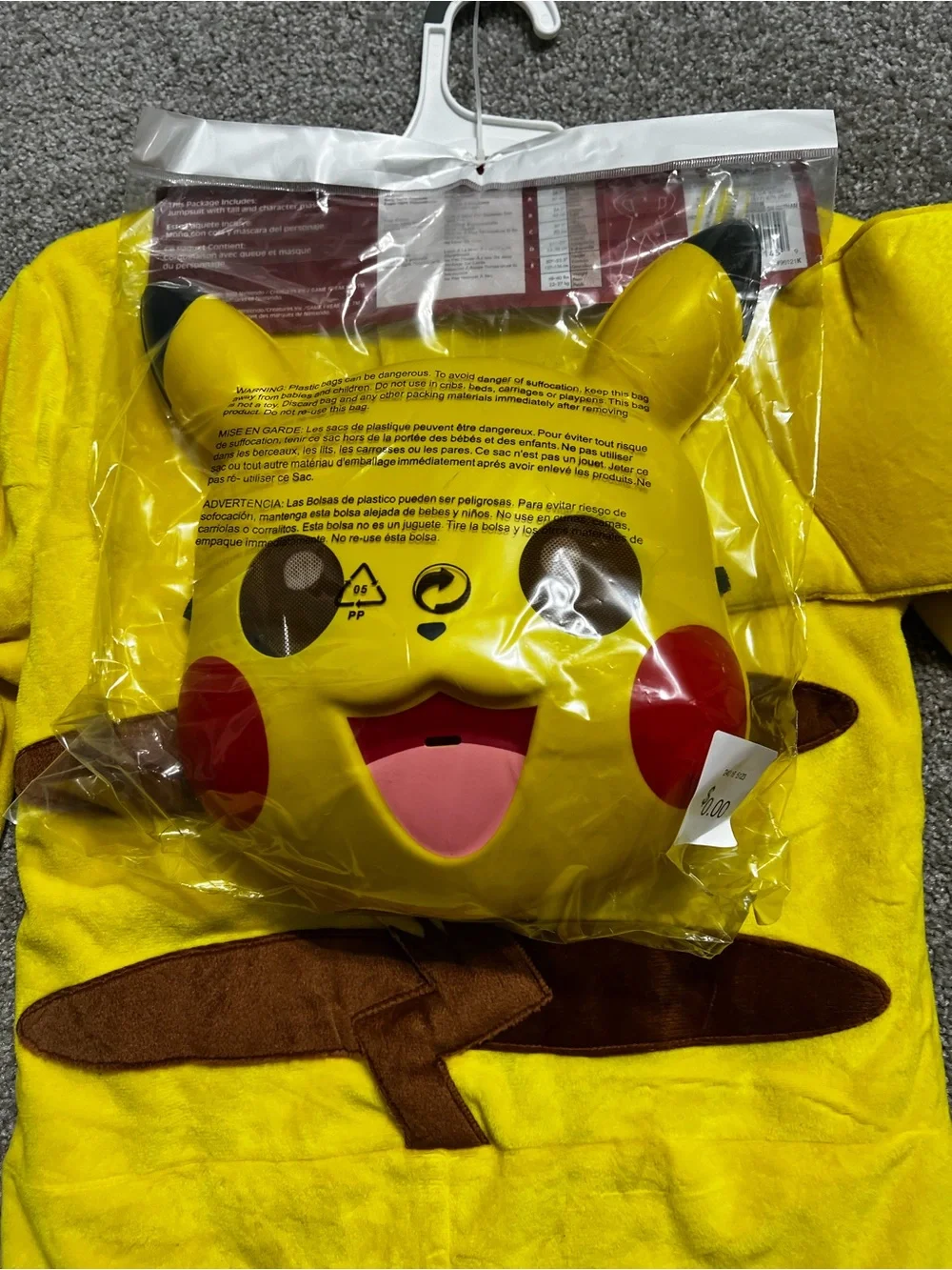 Pokémon kids Halloween Costume and mask New Size Medium 7-8